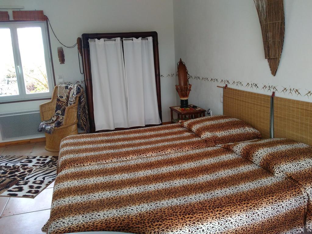 เช กาตี เอ เดเด้ Hotel บองกอร์ ภายนอก รูปภาพ